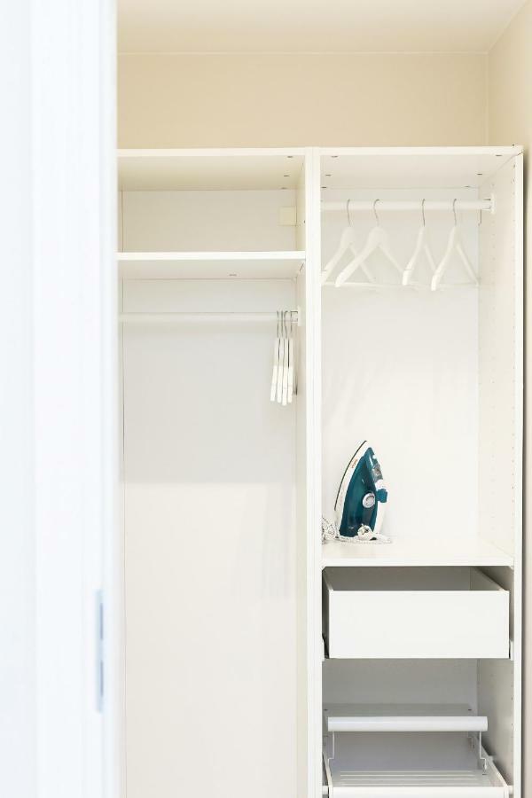 Apartments Aura Sky By Noclegi Renters Warsawa Bagian luar foto